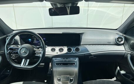 Mercedes-Benz E-Класс, 2021 год, 3 690 000 рублей, 10 фотография