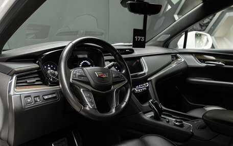 Cadillac XT5 I рестайлинг, 2019 год, 2 690 000 рублей, 20 фотография