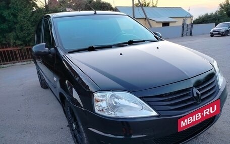 Renault Logan I, 2014 год, 395 000 рублей, 1 фотография