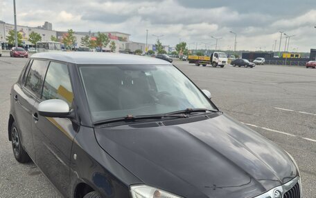 Skoda Fabia II, 2013 год, 450 000 рублей, 3 фотография