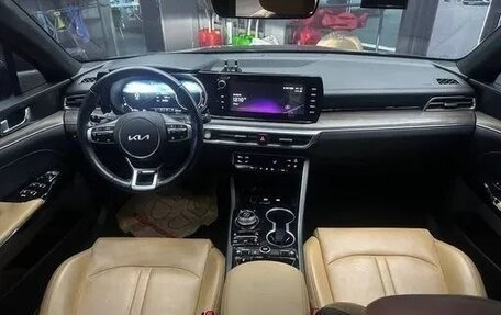 KIA K5, 2021 год, 2 800 000 рублей, 9 фотография