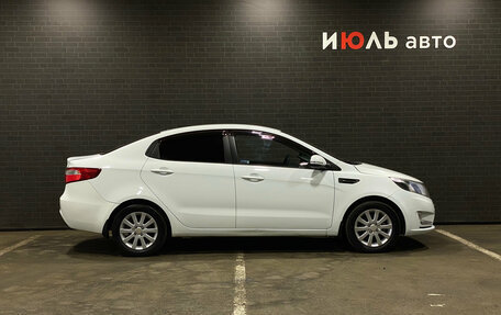 KIA Rio III рестайлинг, 2013 год, 750 000 рублей, 4 фотография