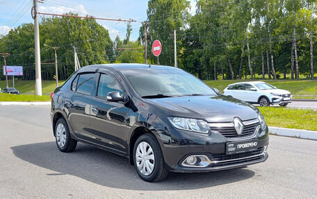 Renault Logan II, 2017 год, 1 000 000 рублей, 7 фотография