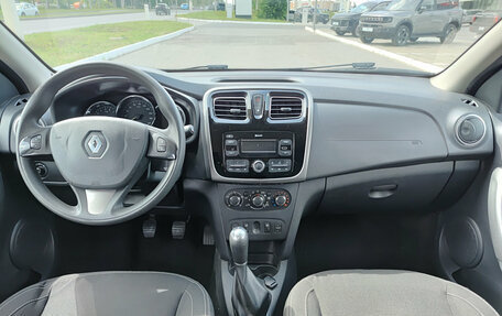 Renault Logan II, 2017 год, 1 000 000 рублей, 18 фотография