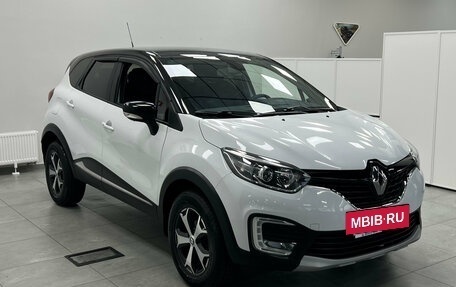 Renault Kaptur I рестайлинг, 2017 год, 1 700 000 рублей, 3 фотография