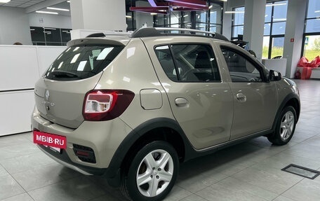 Renault Sandero II рестайлинг, 2017 год, 890 000 рублей, 8 фотография