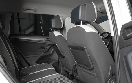 Volkswagen Tiguan II, 2020 год, 2 806 600 рублей, 8 фотография