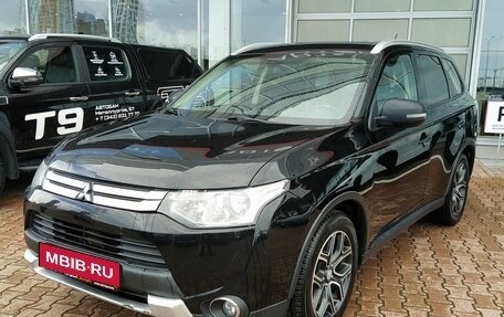 Mitsubishi Outlander III рестайлинг 3, 2014 год, 1 460 000 рублей, 1 фотография