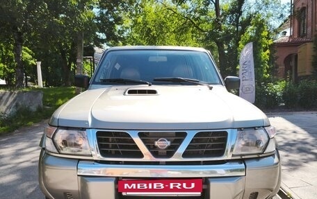 Nissan Patrol, 2002 год, 860 000 рублей, 2 фотография
