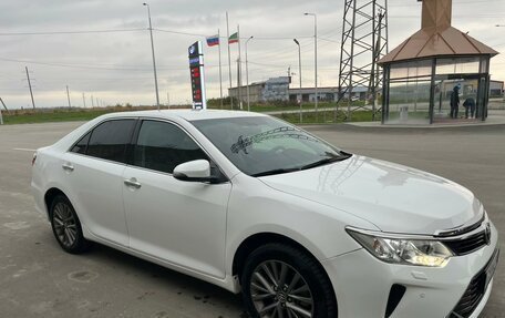 Toyota Camry, 2016 год, 1 850 000 рублей, 3 фотография