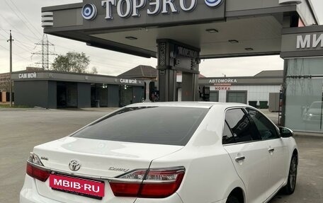 Toyota Camry, 2016 год, 1 850 000 рублей, 6 фотография