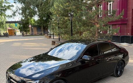 Mercedes-Benz E-Класс, 2017 год, 1 700 000 рублей, 10 фотография
