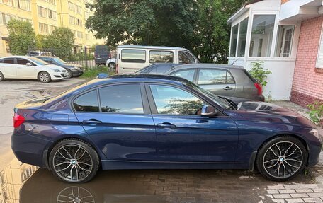 BMW 3 серия, 2016 год, 1 500 000 рублей, 13 фотография
