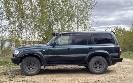 Toyota Land Cruiser 80 рестайлинг, 1994 год, 1 100 000 рублей, 4 фотография