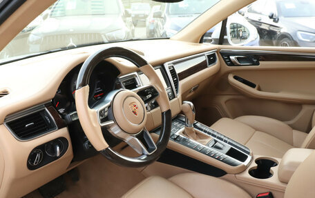Porsche Macan I рестайлинг, 2014 год, 3 100 000 рублей, 14 фотография