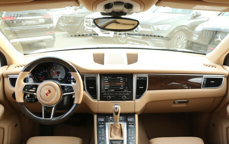 Porsche Macan I рестайлинг, 2014 год, 3 100 000 рублей, 13 фотография