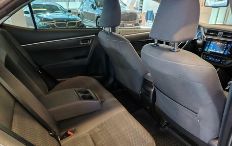 Toyota Corolla, 2019 год, 1 564 000 рублей, 8 фотография