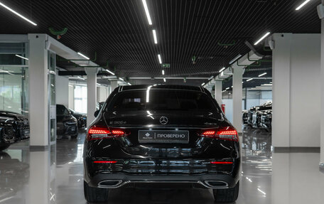 Mercedes-Benz E-Класс, 2021 год, 5 150 000 рублей, 6 фотография