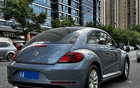 Volkswagen Beetle, 2019 год, 1 313 333 рублей, 7 фотография