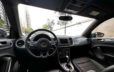 Volkswagen Beetle, 2019 год, 1 313 333 рублей, 9 фотография