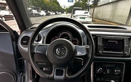 Volkswagen Beetle, 2019 год, 1 313 333 рублей, 10 фотография