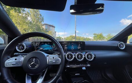 Mercedes-Benz CLA, 2022 год, 3 695 000 рублей, 14 фотография