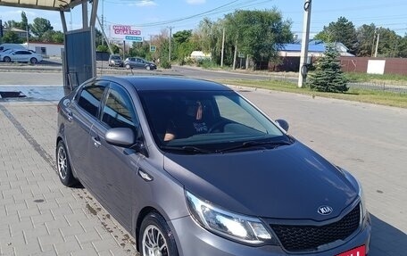 KIA Rio III рестайлинг, 2015 год, 1 050 000 рублей, 10 фотография