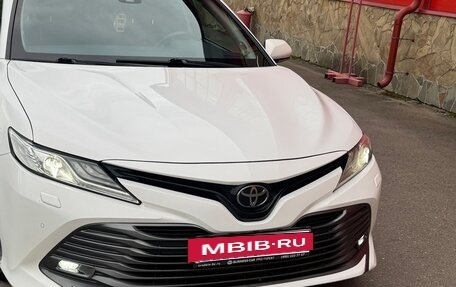 Toyota Camry, 2018 год, 2 550 000 рублей, 16 фотография
