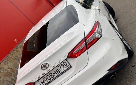 Toyota Camry, 2018 год, 2 550 000 рублей, 21 фотография