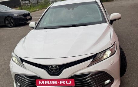 Toyota Camry, 2018 год, 2 550 000 рублей, 24 фотография