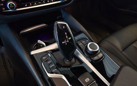 BMW 5 серия, 2020 год, 2 699 000 рублей, 14 фотография
