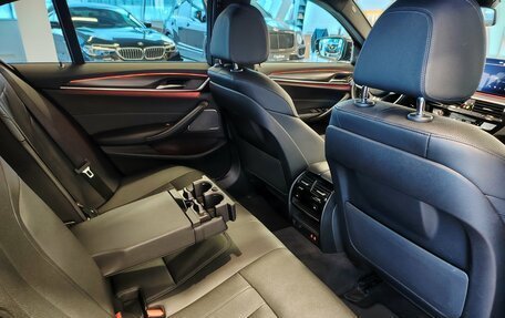 BMW 5 серия, 2022 год, 4 101 000 рублей, 10 фотография