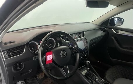 Skoda Octavia, 2017 год, 1 580 000 рублей, 9 фотография