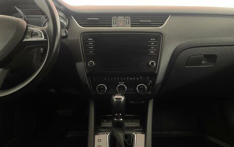 Skoda Octavia, 2017 год, 1 580 000 рублей, 20 фотография