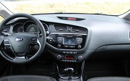KIA cee'd III, 2015 год, 1 050 000 рублей, 9 фотография