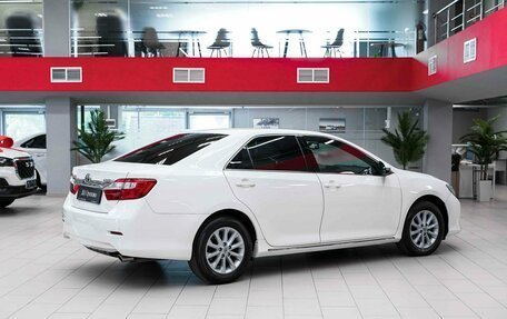 Toyota Camry, 2014 год, 1 490 000 рублей, 2 фотография