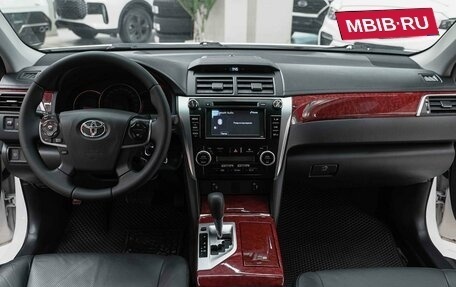 Toyota Camry, 2014 год, 1 490 000 рублей, 11 фотография