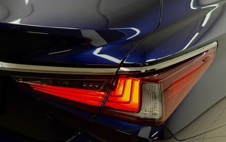 Lexus ES VII, 2020 год, 3 818 000 рублей, 9 фотография