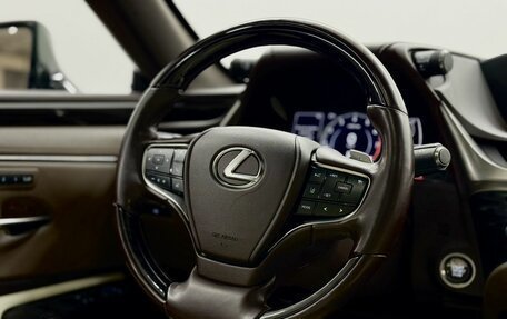 Lexus ES VII, 2020 год, 3 818 000 рублей, 20 фотография