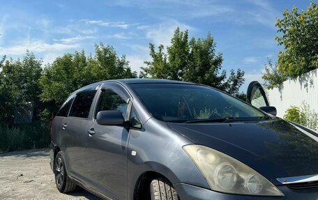Toyota Wish II, 2004 год, 670 000 рублей, 12 фотография