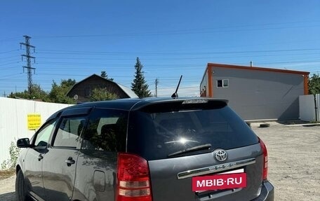 Toyota Wish II, 2004 год, 670 000 рублей, 16 фотография