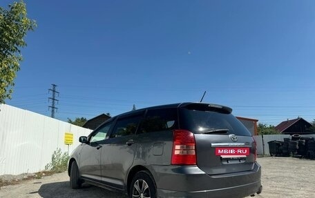 Toyota Wish II, 2004 год, 670 000 рублей, 17 фотография