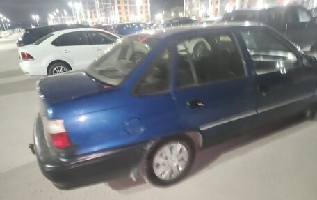 Daewoo Nexia I рестайлинг, 1999 год, 120 000 рублей, 2 фотография