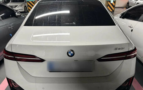 BMW 5 серия, 2025 год, 5 800 000 рублей, 4 фотография