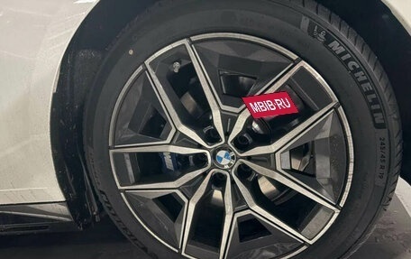 BMW 5 серия, 2025 год, 5 800 000 рублей, 6 фотография