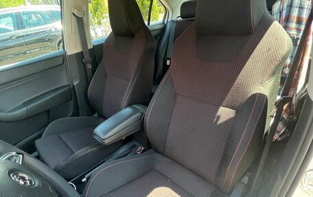 Skoda Rapid I, 2015 год, 899 000 рублей, 13 фотография