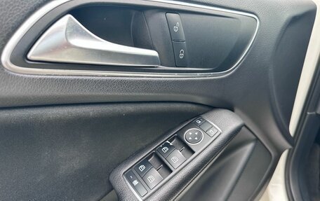 Mercedes-Benz A-Класс, 2015 год, 1 429 000 рублей, 9 фотография