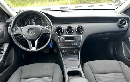 Mercedes-Benz A-Класс, 2015 год, 1 429 000 рублей, 19 фотография