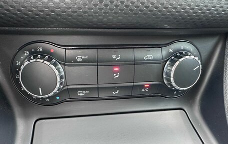 Mercedes-Benz A-Класс, 2015 год, 1 429 000 рублей, 16 фотография