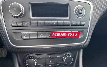 Mercedes-Benz A-Класс, 2015 год, 1 429 000 рублей, 15 фотография